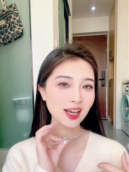 HEFANG何方珠宝气泡方糖项链锁骨链轻奢高级感生日礼物送女友老婆「方糖款」银灰色
