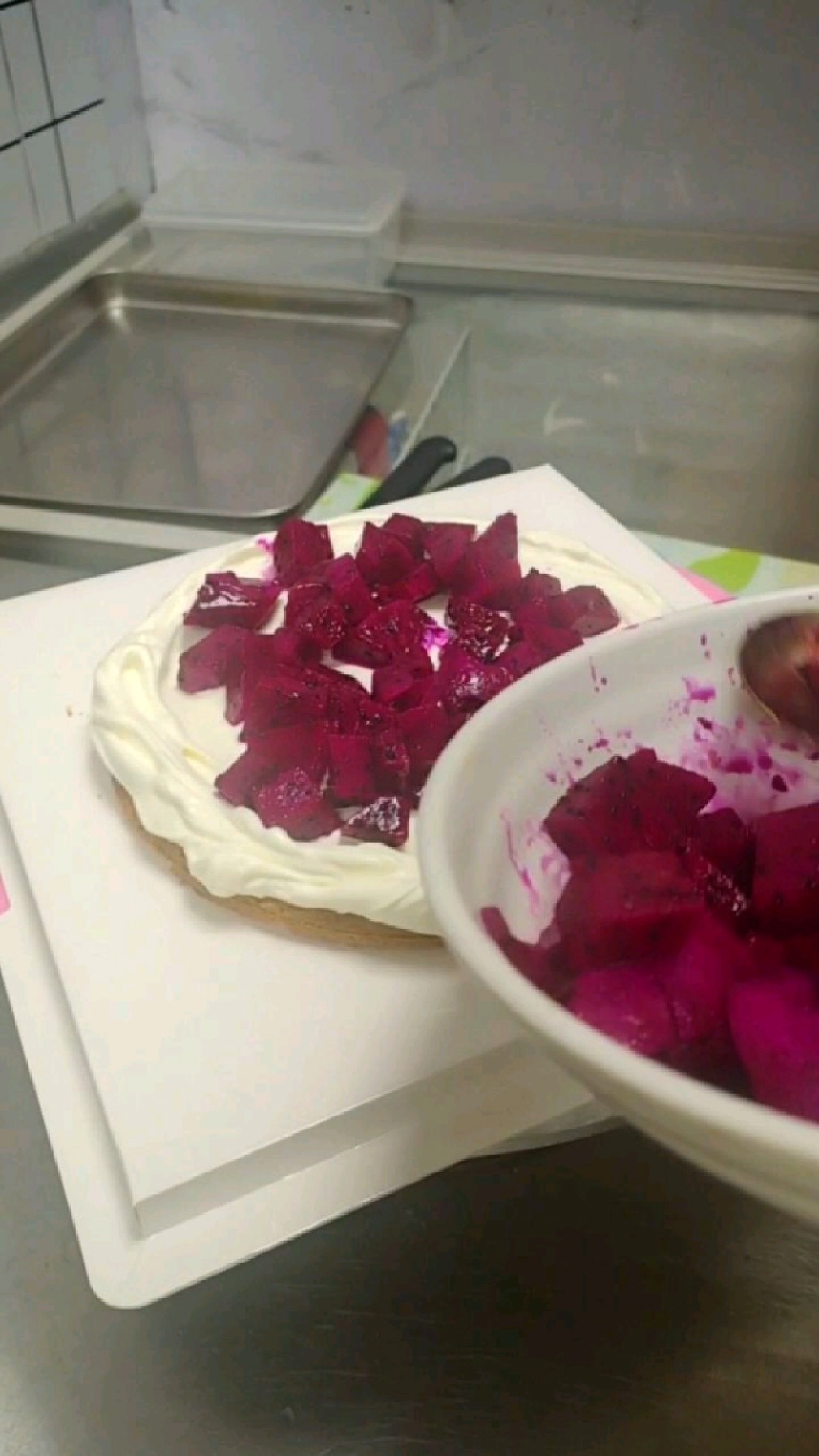 沉浸式做蛋糕～