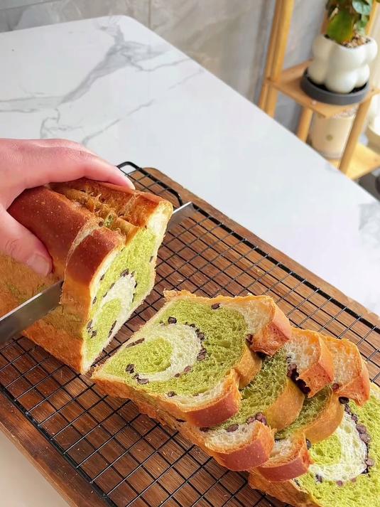 超详细抹茶红豆双拼吐司,味道真的绝啦 保姆级家庭版吐司做法