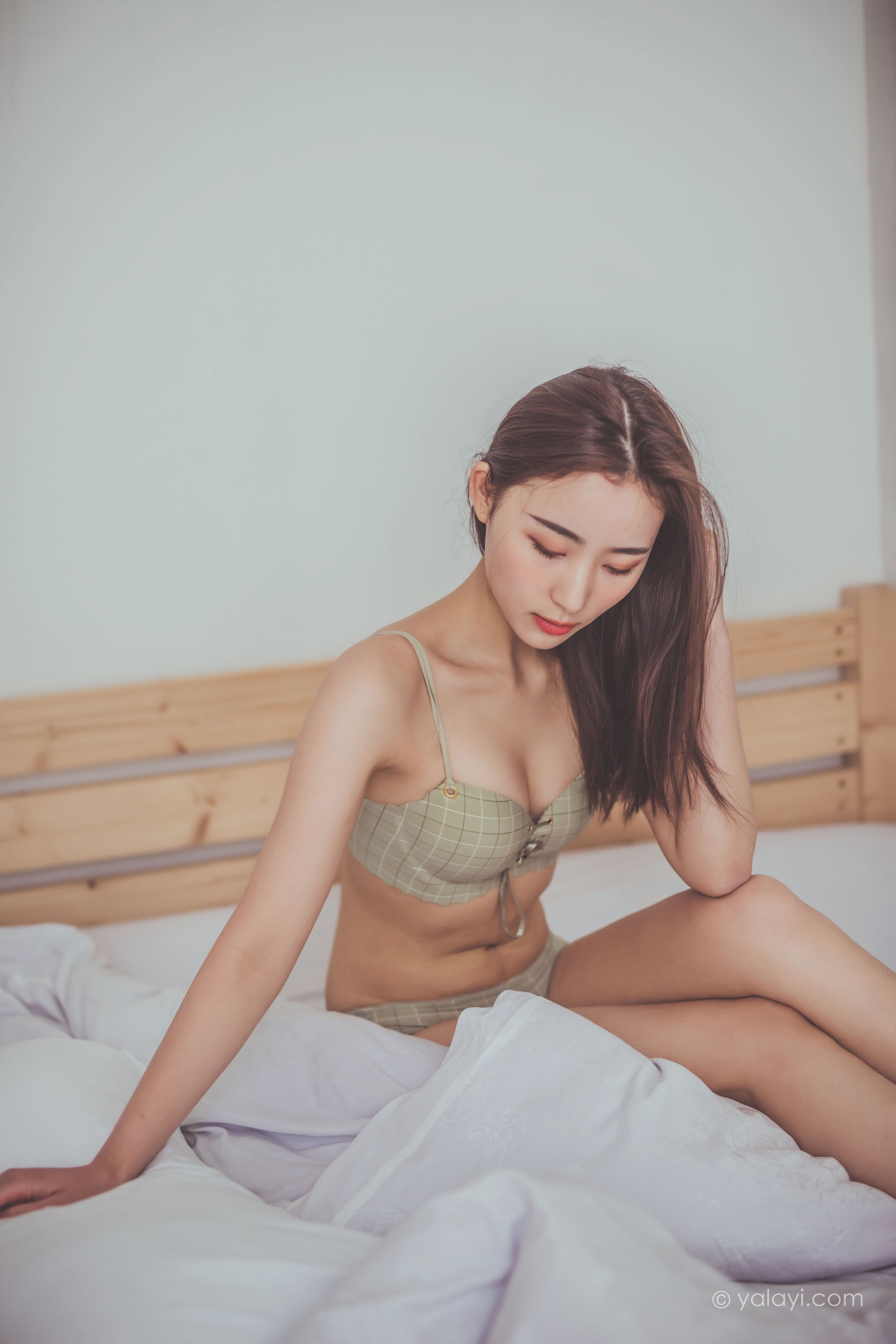 图片[12]-[YALAYI雅拉伊] 2020.03.28 NO.587 海棠《蜗居》[42P+1P23M]-六色网