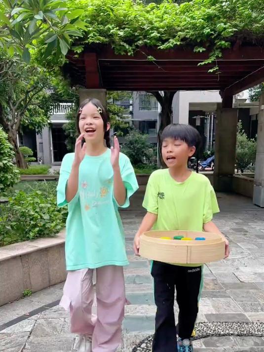 我也想低调，但是实力允许啊！钵仔糕