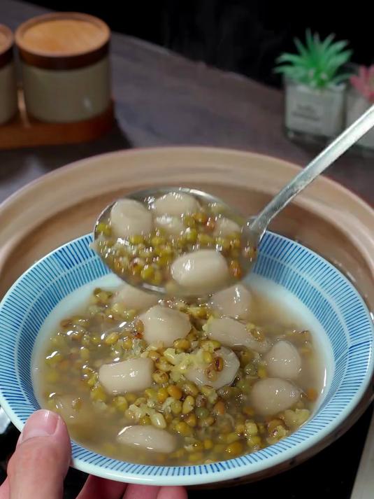 天热必吃的绿豆糖水,晶莹剔透