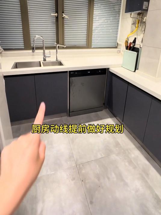 好的厨房装修离不开好用的烟灶,大火力燃气灶炒菜才更香!