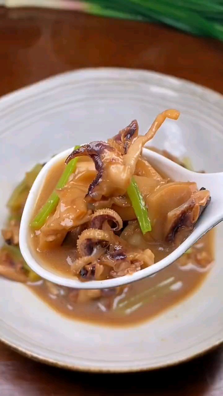 家烧墨鱼干,非常好吃的菜品