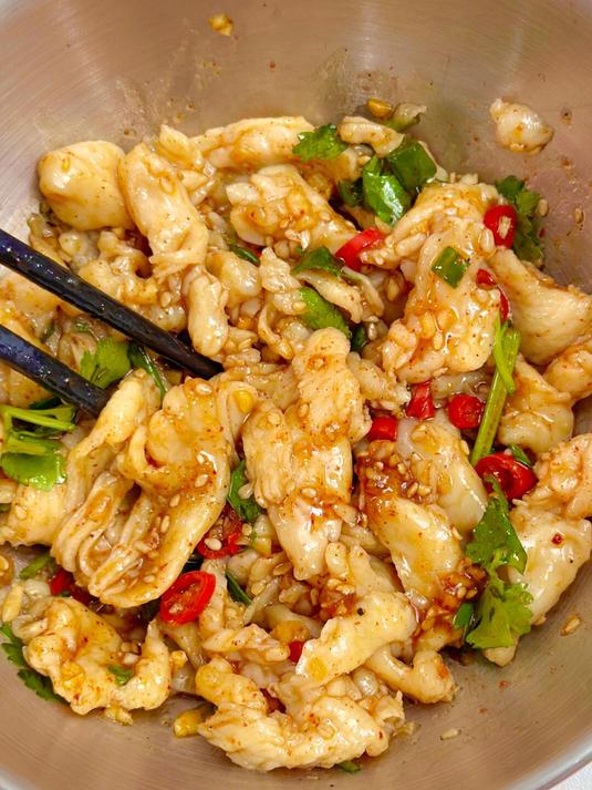 鸡胸肉怎么做好吃?所有人谨记这个吃法!