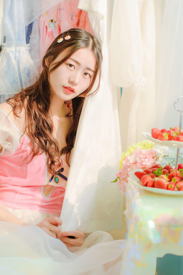图片[2]-草莓少女-六色网