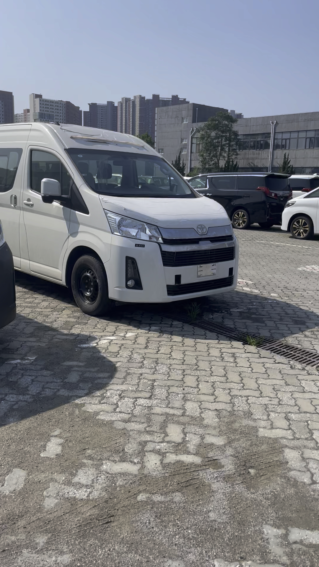 原装进口海狮面包车,3.5-v6裸车上路价格