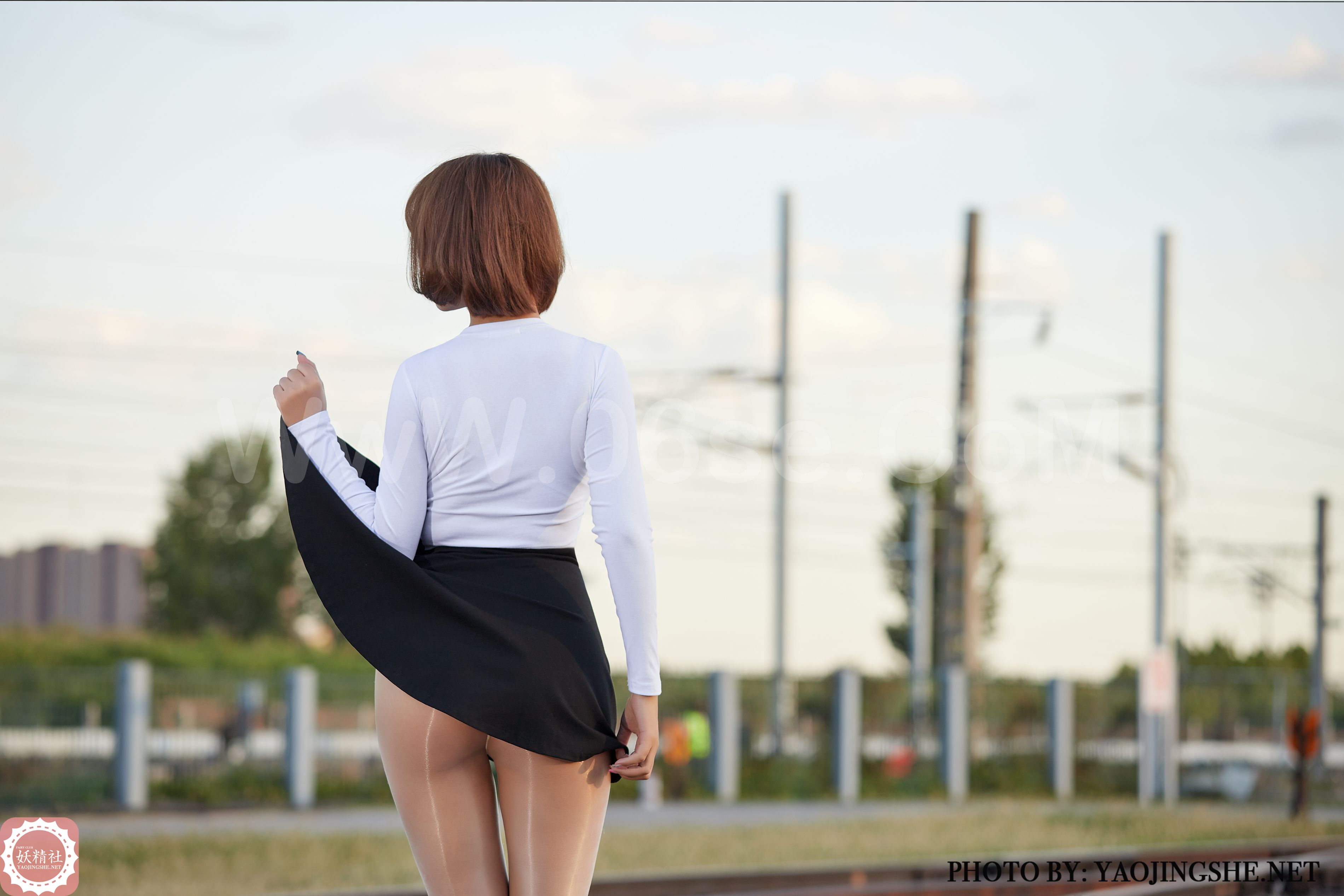 图片[70]-[YaoJingShe 妖精社] T2042《唐飞飞-逆光车站》[75P-416MB]-六色网