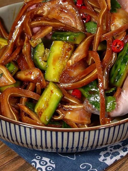 酸辣解馋的凉拌猪耳朵