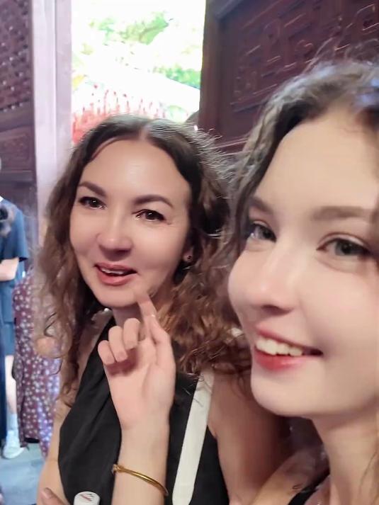 请丈母娘吃夏天的第一条西湖醋鱼 “毕竟没吃醋鱼等于没来杭州”