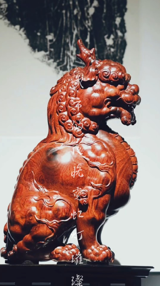 神兽狻猊,小叶紫檀整料手作,鸡血红老料,名家亲工