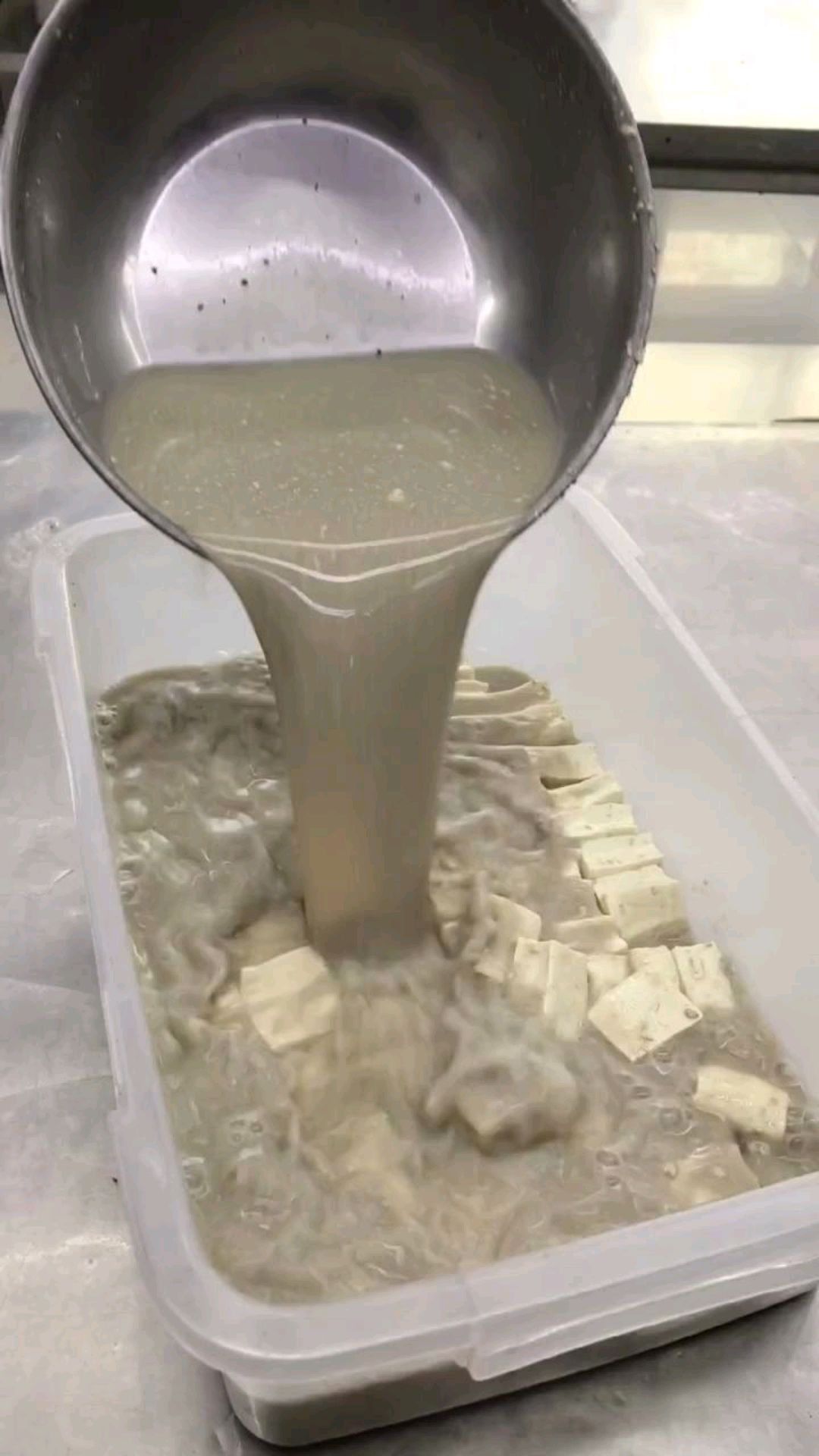 原来做臭豆腐的卤水是这样来的