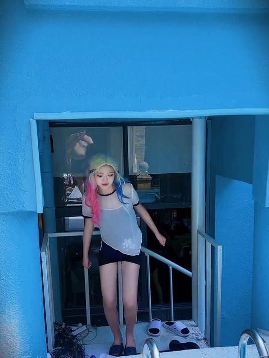 美人鱼也魅惑不了上帝 上帝 cos 二次元