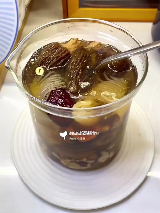 今天喝汤|羊肚菌鲨鱼骨炖猪尾|营养补钙长高