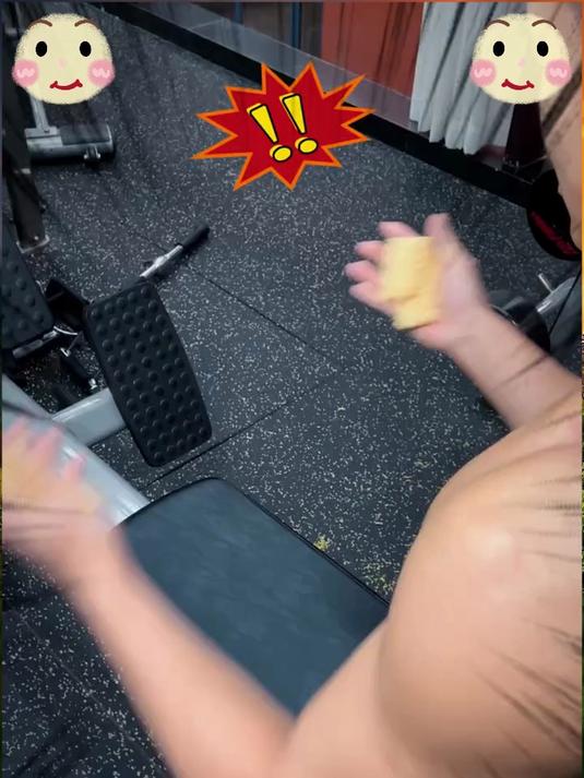 “小时候的解馋神器!三太子干脆面:咸香酥脆,吃一口就上头”