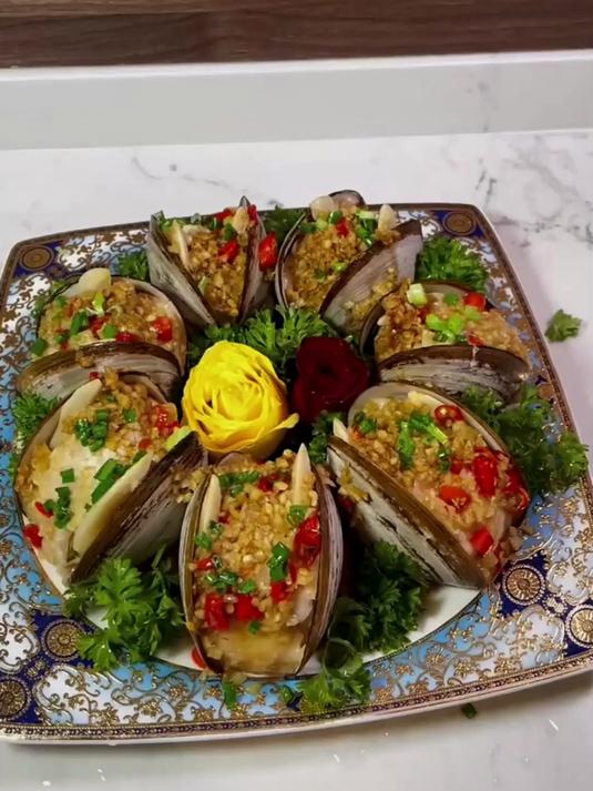今天买了一只老鼠斑,给老公做了晚餐,他说好吃.美食