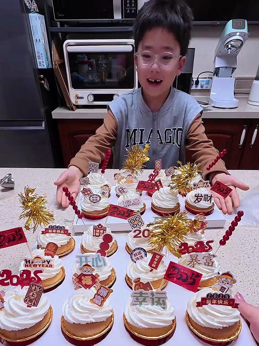 刘大宝：新年小蛋糕做起来