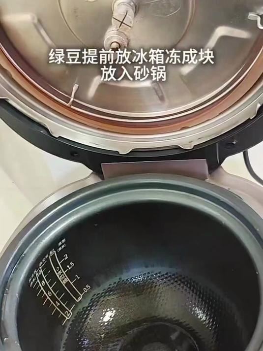 莲子百合绿豆汤+薏米，养生祛湿效果更上一层