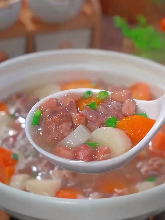 核桃排骨汤,软脑香甜,补钙还长身体