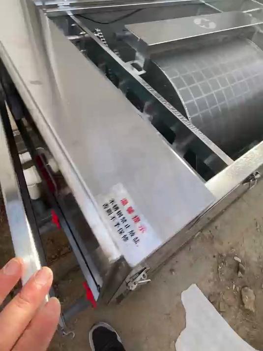 一个合格的鱼池过滤器