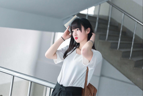 图片[4]-九头身少女-六色网