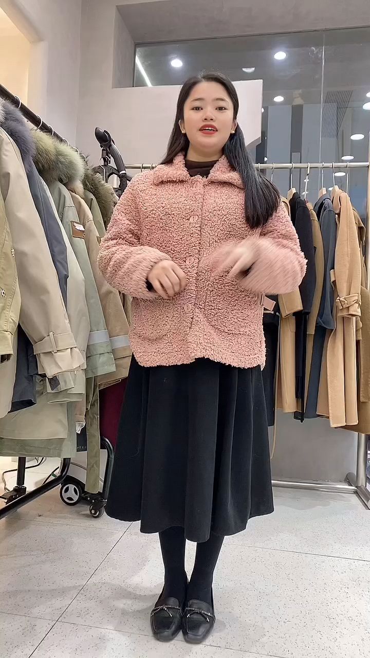 女装派克服高端定制专柜的品质,出厂的价格