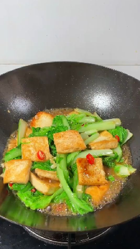 豆腐炒白菜的做法