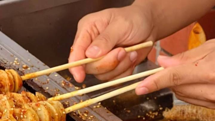 以为长胖但实际很健康的食物:烤面筋卤鸭掌麻辣烫,全是爱吃的