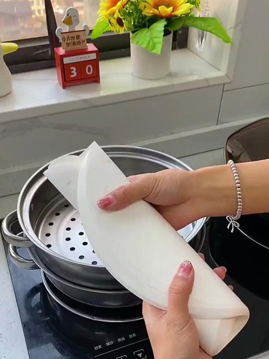 家用不粘蒸笼纸，一次性笼屉纸干净方便，无需刷油，蒸制面点不粘底，健康卫生又省事#好物推荐#