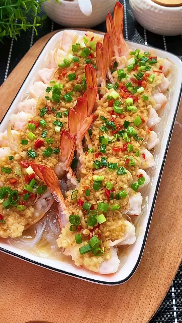 蒜蓉粉丝虾怎么做才好吃?我教你