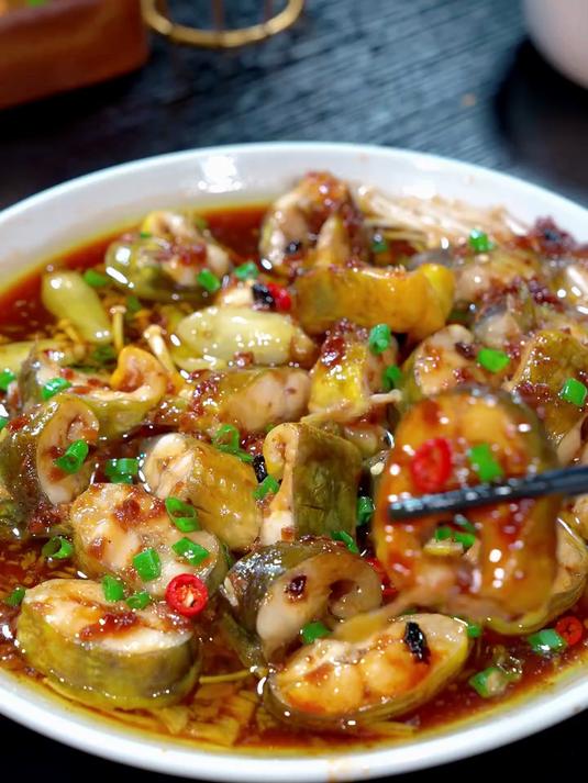酱椒黄骨鱼做法太好吃了