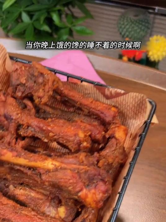 有嚼劲的风干鸭翅根越嚼越香每一种味道都很好吃