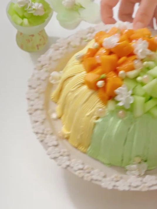 夏日水果双拼芝士蛋糕｜今日份的轻盈治愈，从一口蛋糕开始！