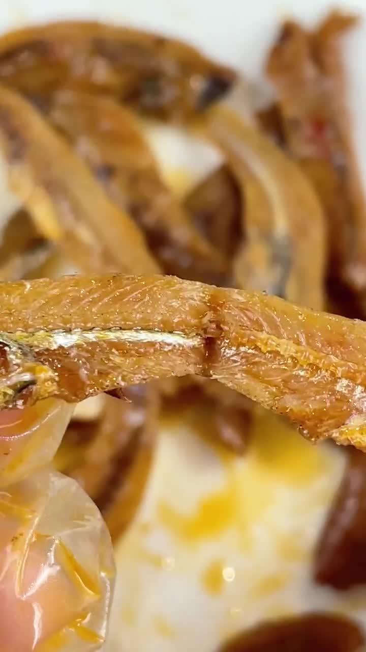 小鱼干,鲜香麻辣,佐酒零食绝绝子～