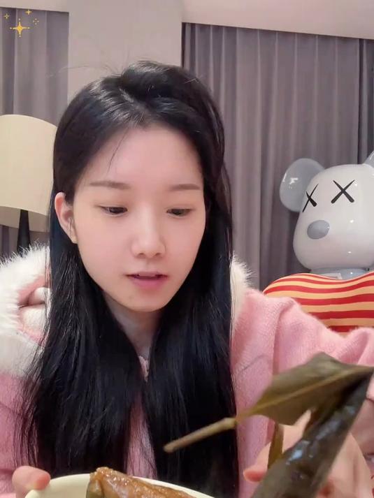 南北粽子Battle!嘉兴蛋黄肉粽凭啥年年销量王