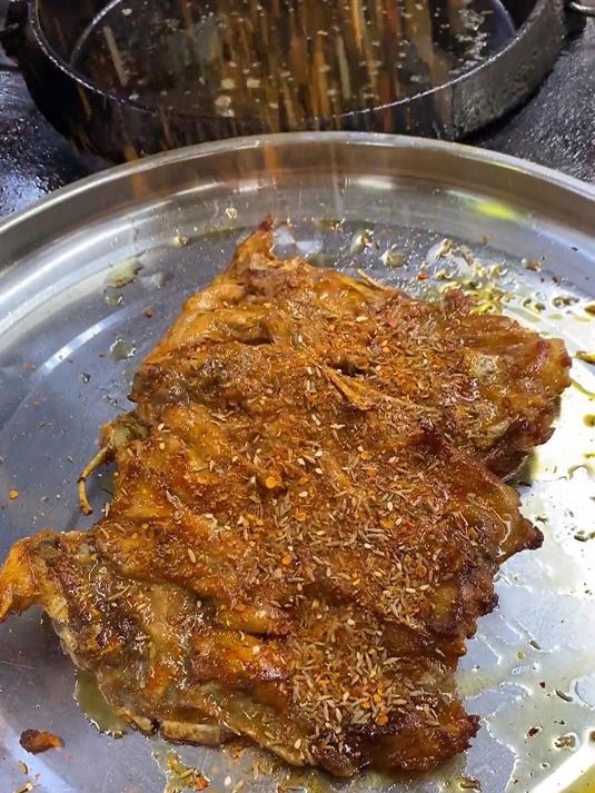 铁板鸡架6一个,过去没人吃,现在吃不够!