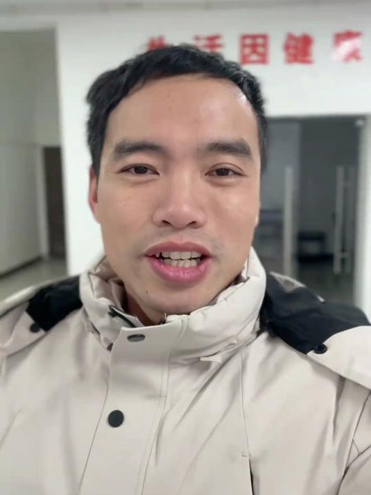 食堂大锅菜香辣脆皮烤鸭,香香辣辣,操作简单好吃