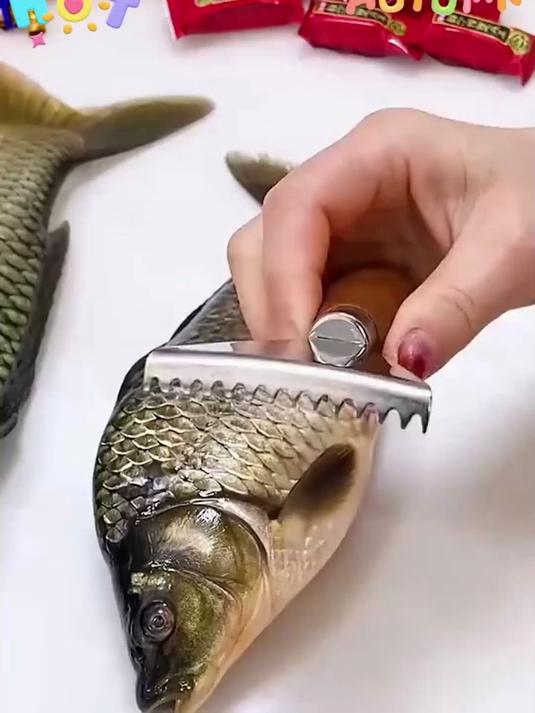 家庭聚餐刚需!304 不锈钢刮鱼鳞神器,杀鱼专用打鳞片省时间