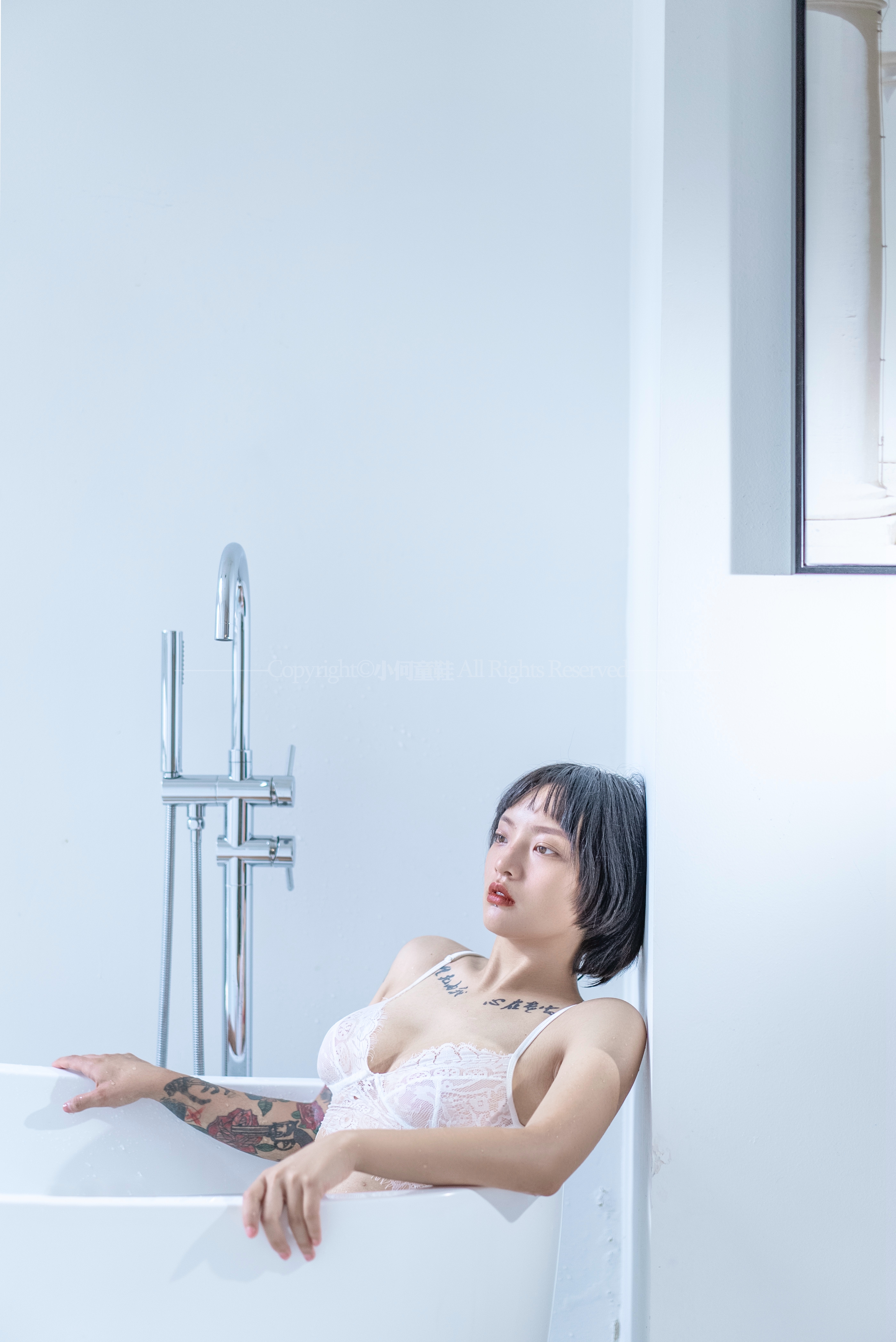 图片[6]-小何同学 – 015 [18P+1V121M]-六色网