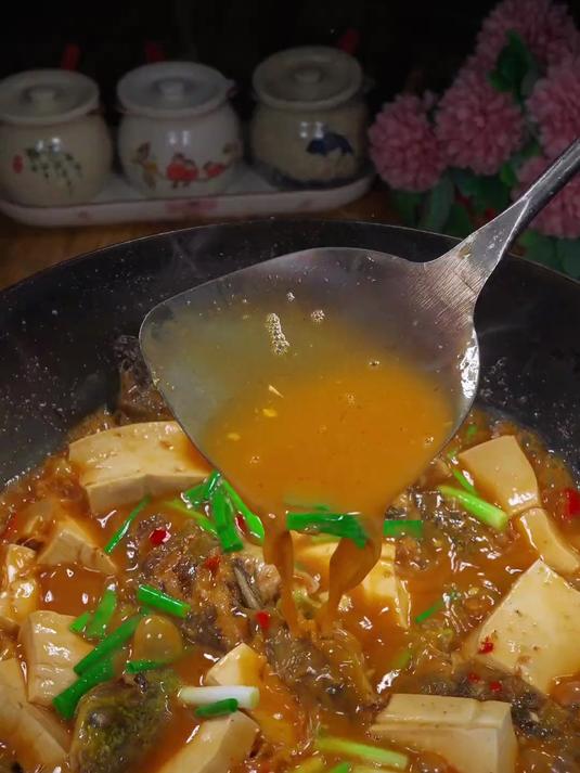 黄骨鱼不要总是清蒸,像我这样做汤汁泡饭太好吃了