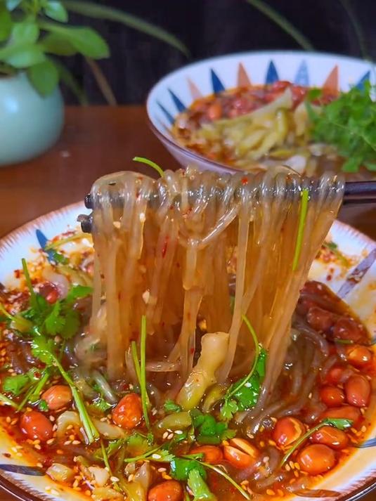 在家也能做好吃的酸辣粉