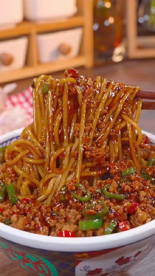 打卤面#青椒肉末