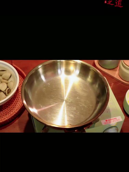 虎虾清甜开胃，丝瓜清热润燥，安排起来～