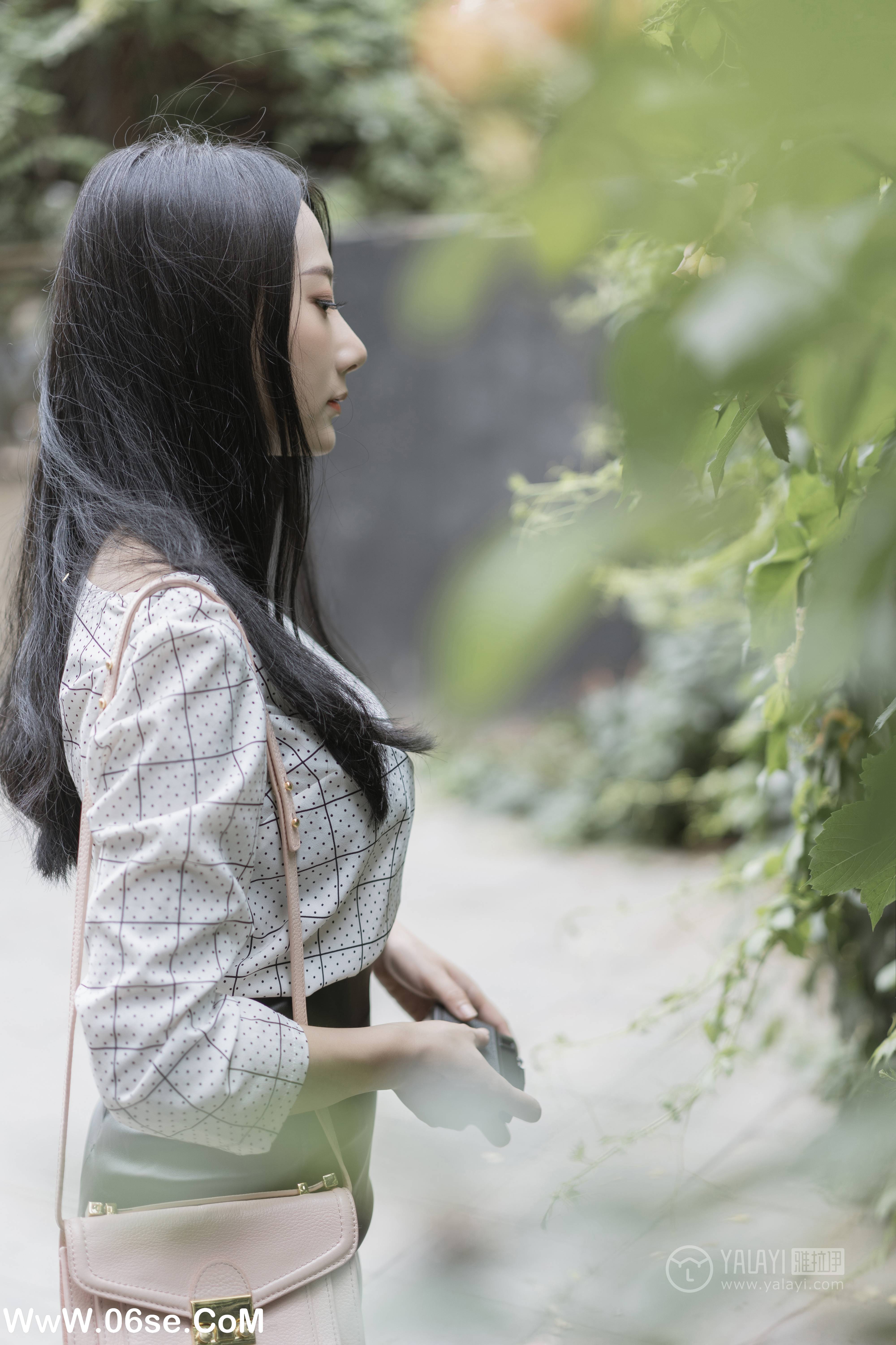 图片[41]-[YALAYI雅拉伊] No.322 女白领的私生活1 何嘉颖-六色网