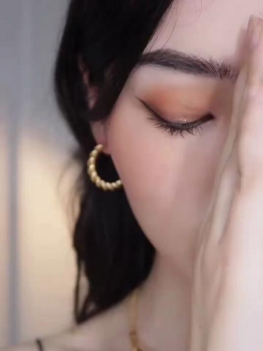 美妆分享 泰式妆容教程 眼影盘推荐 好用的眼影推荐 眼妆教程