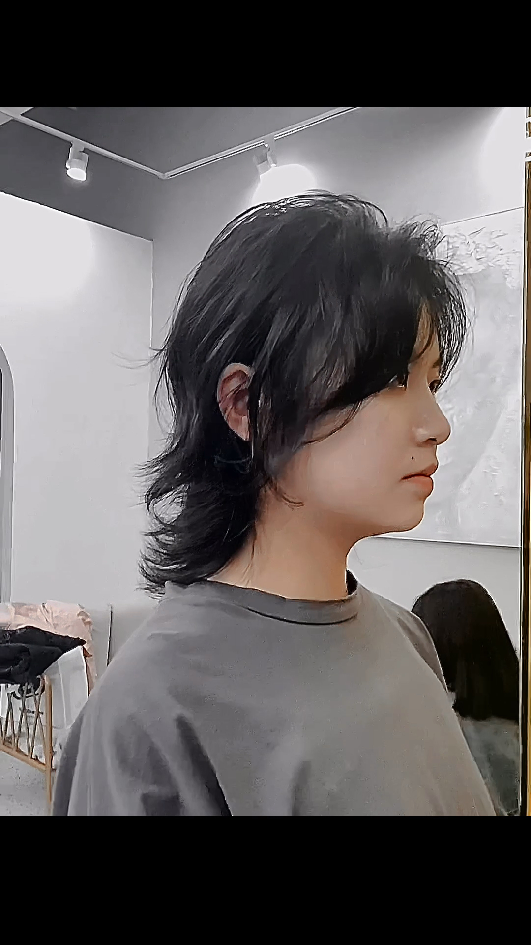 学生党鲻鱼头狼尾