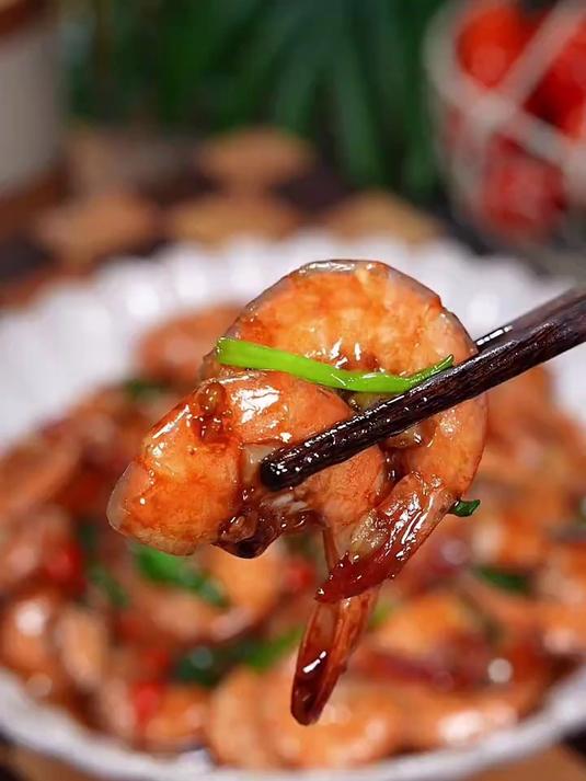 油爆虾美味可口