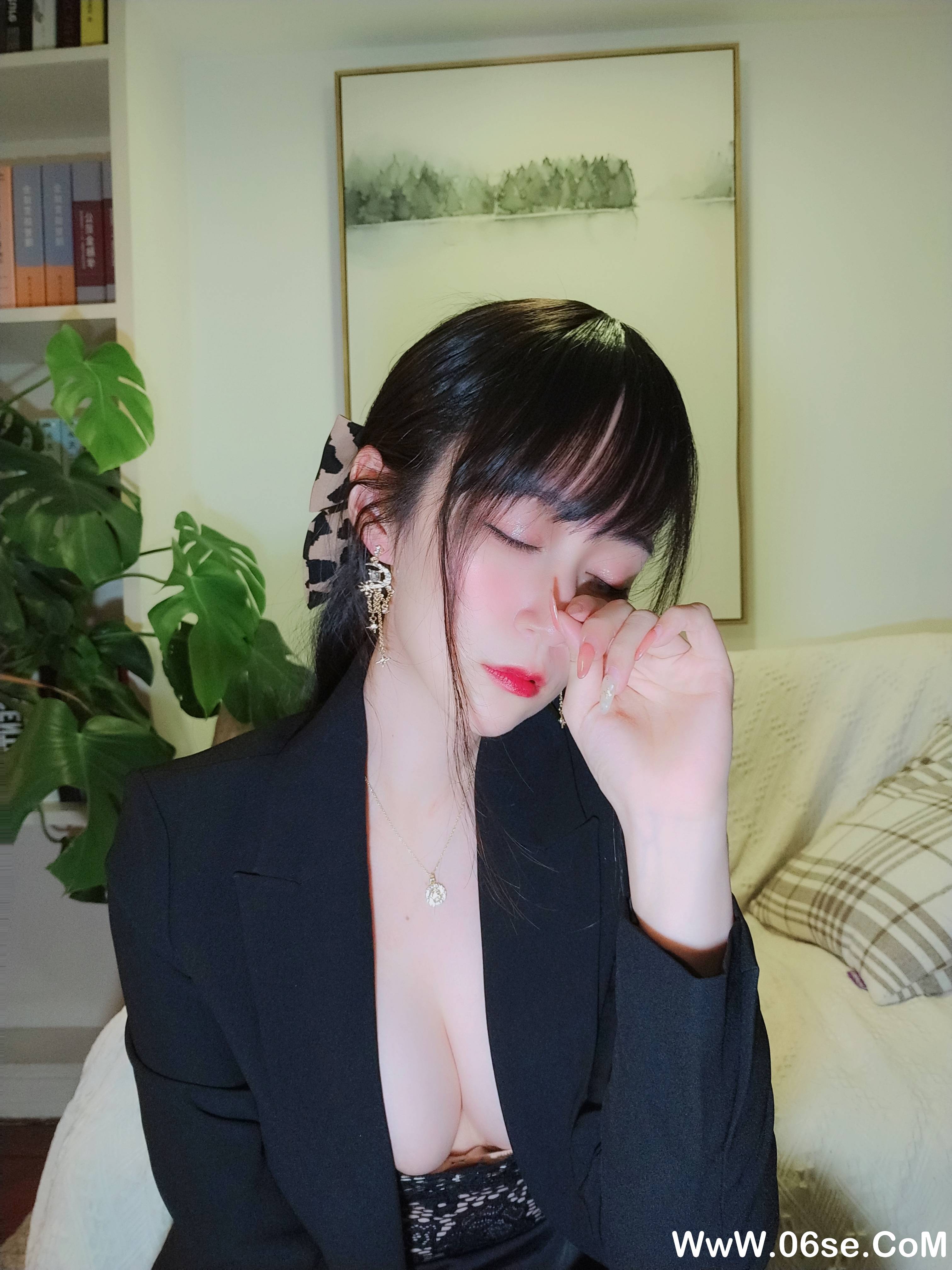 图片[13]-Coser小姐姐白银 NO.098– 酒后女秘书 [70P+2V627M]-六色网