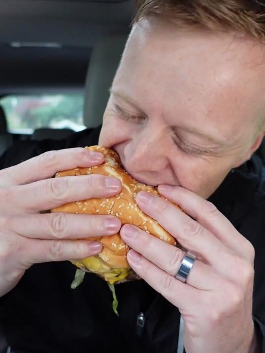 今天吃 汉堡炸鸡