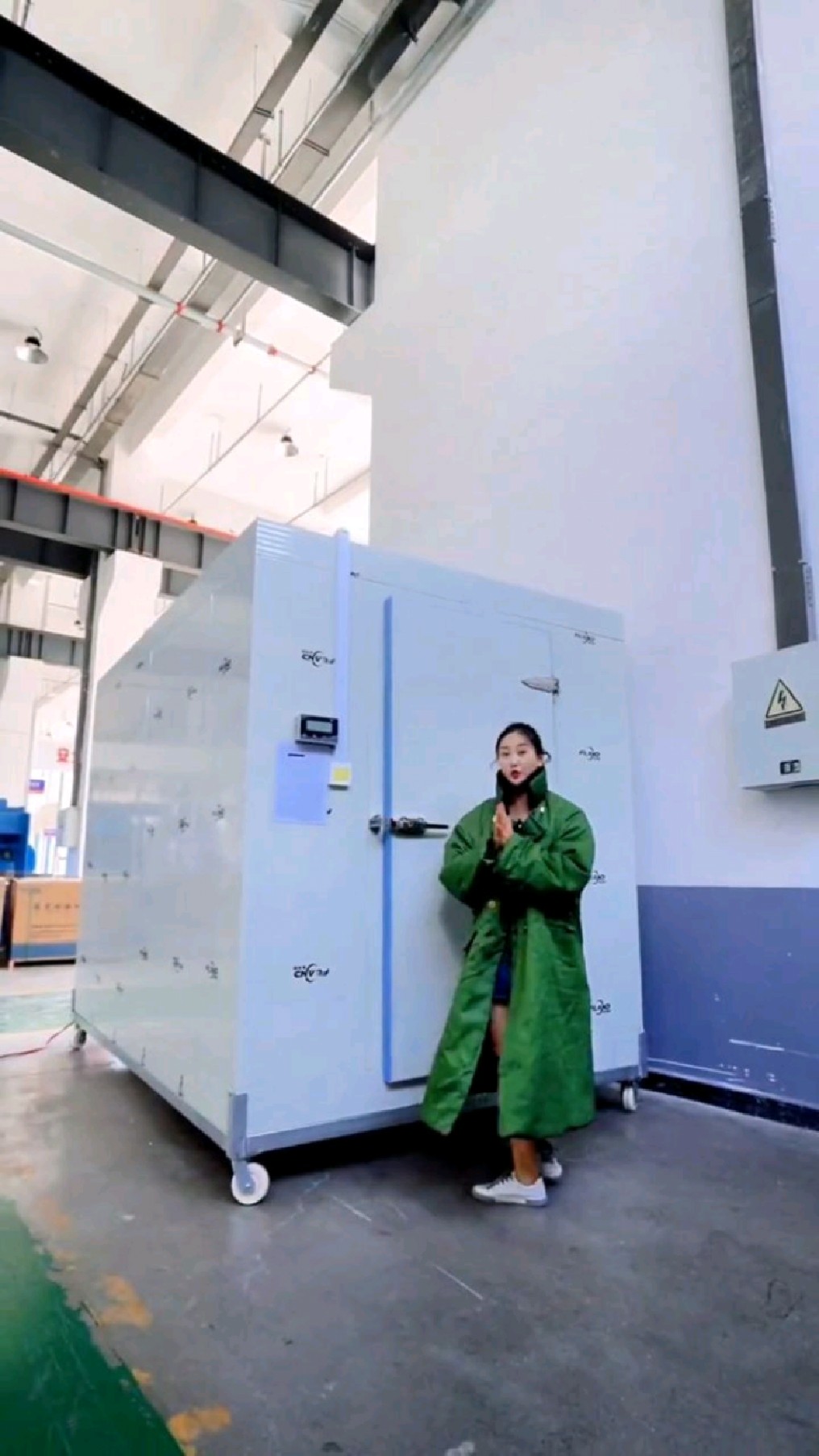 肉类速冻冷库,温度可以达到零下35度,造价只要两万多。#牛排排酸冷库#速冻冷库